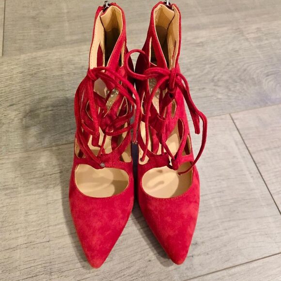Vince Camuto Bodell Lace Up Dress Pump Heels in red suede 7 NWOB - Picture 2 of 8